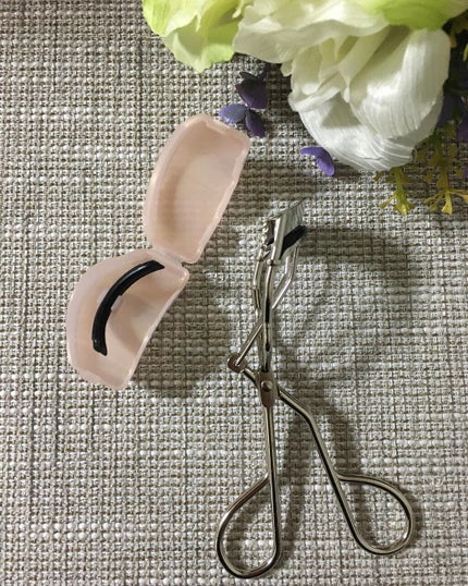 nao on LIPS 「カービングアイラッシュカーラー1,980円............」(6枚目)