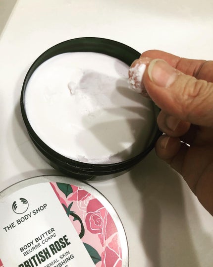 ボディバター シア/THE BODY SHOP/ボディクリームを使ったクチコミ(3枚目)
