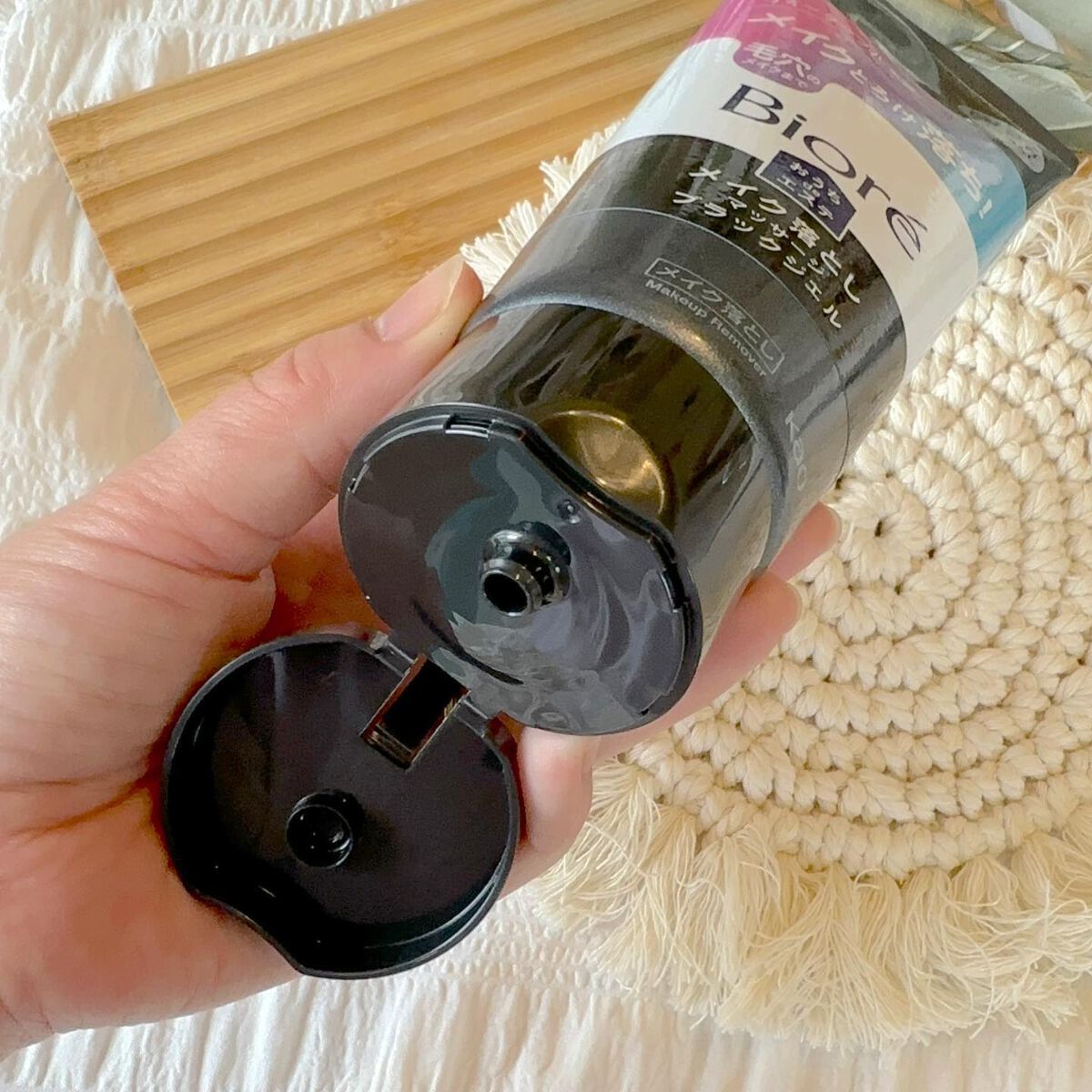 ビオレ おうちdeエステ メイク落とし マッサージブラックジェル/ビオレ/クレンジングジェルを使ったクチコミ（2枚目）