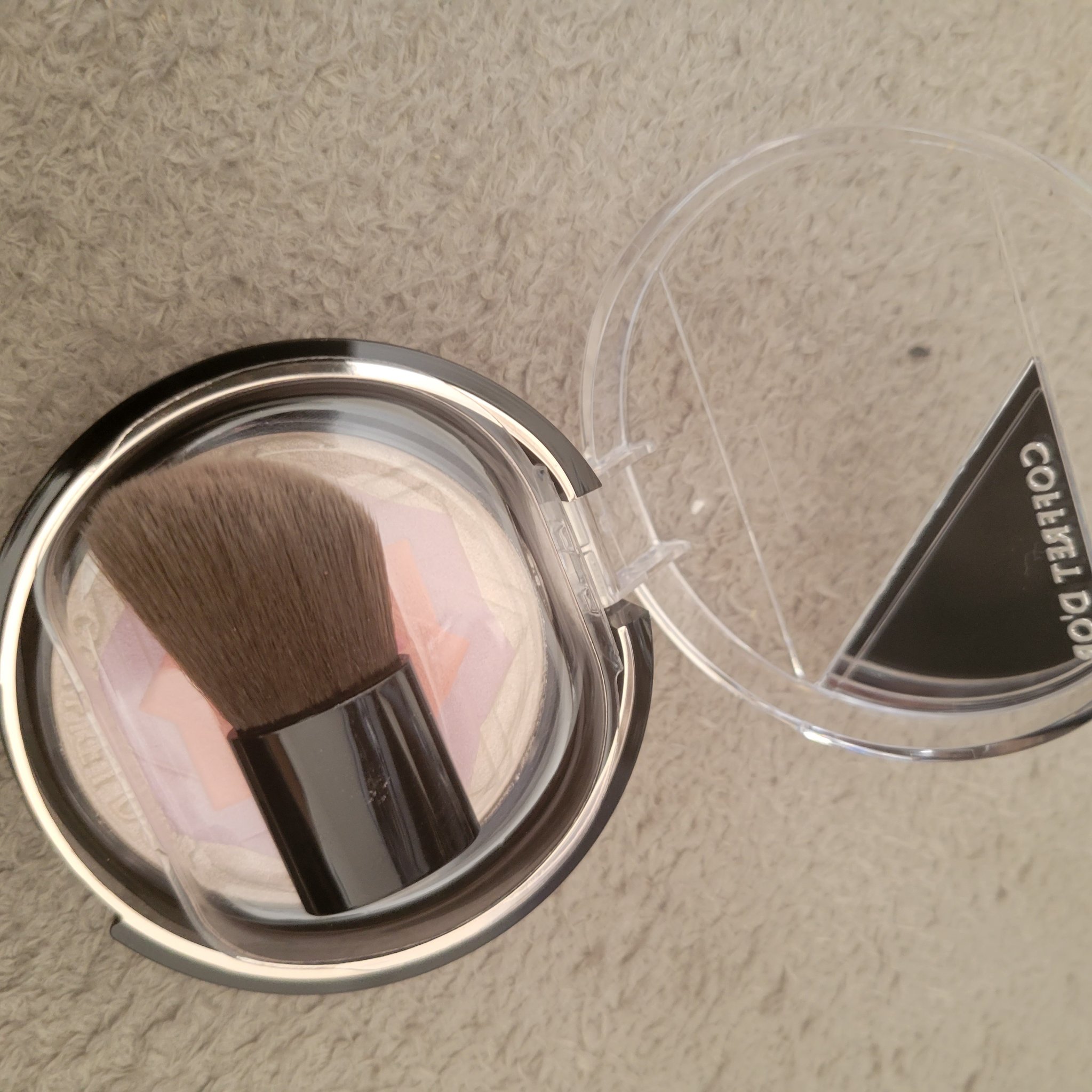 スマイルアップチークスＳ/コフレドール/パウダーチークを使ったクチコミ（1枚目）