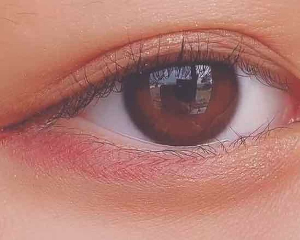 極細 アイライナーR/CEZANNE/リキッドアイライナーを使ったクチコミ(1枚目)