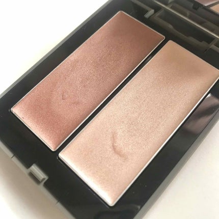 THREE シマリング グロー デュオ/THREE/クリームハイライトを使ったクチコミ(2枚目)