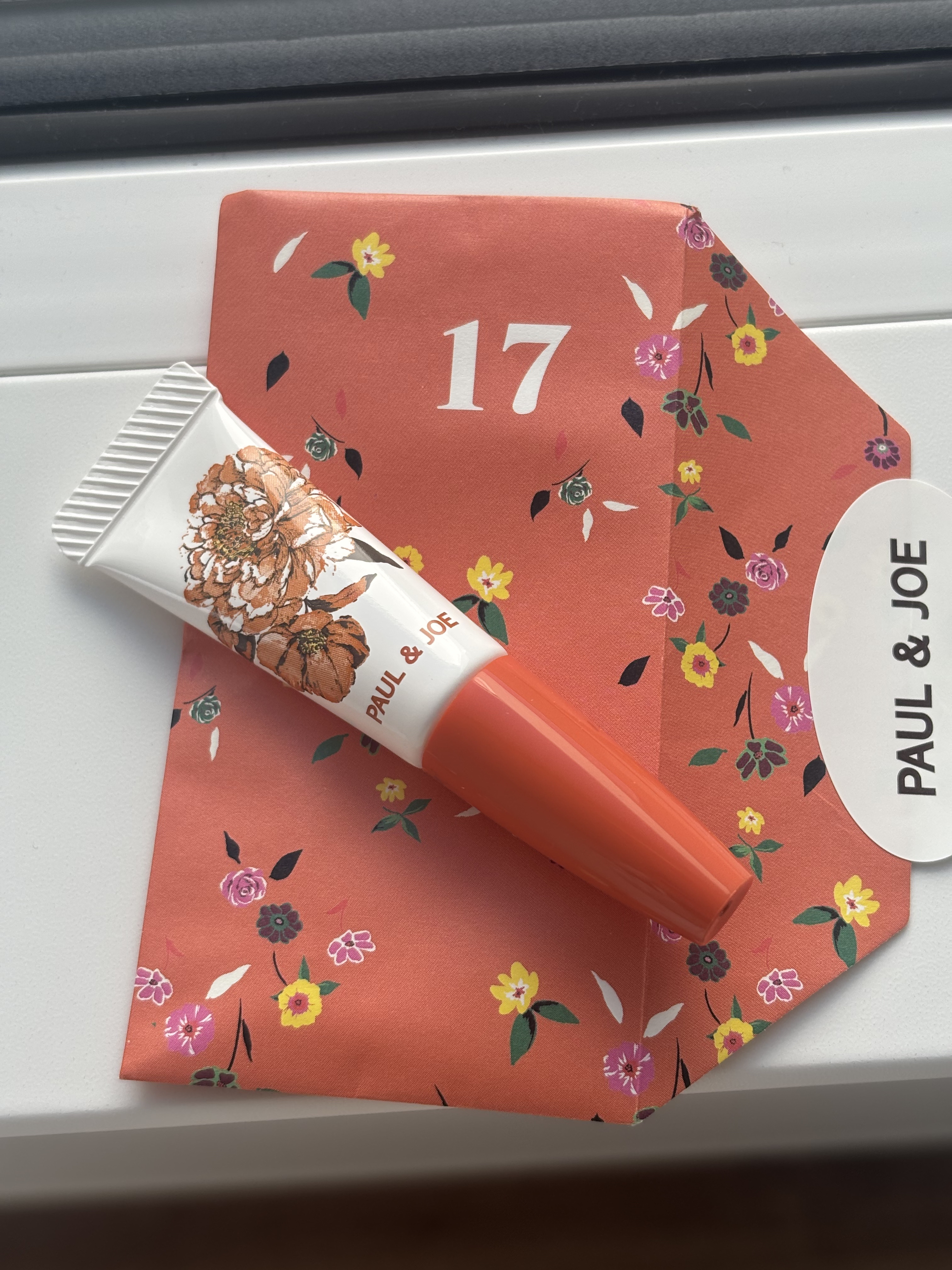 ネイル オイル リミテッド/PAUL & JOE BEAUTE/ネイルオイル・トリートメントを使ったクチコミ（1枚目）