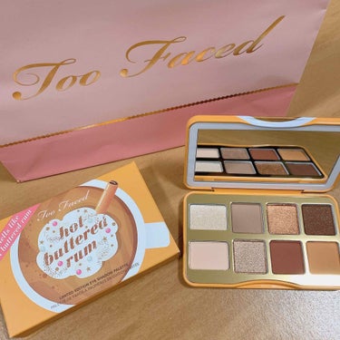 ホット バタード ラム ミニ アイシャドウ パレット/Too Faced/パウダーアイシャドウを使ったクチコミ（1枚目）