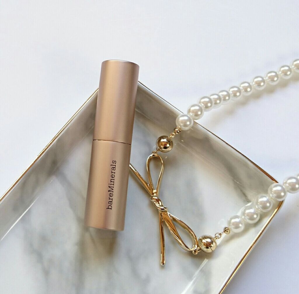 CR ハイドレイティング ファンデーション スティック/bareMinerals/その他ファンデーションを使ったクチコミ（2枚目）