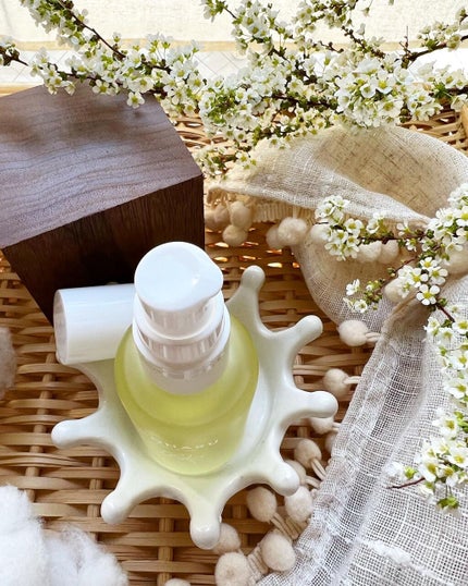 スタイリングオイル<タイト&ウェット>/COHARU/ヘアオイルを使ったクチコミ(3枚目)