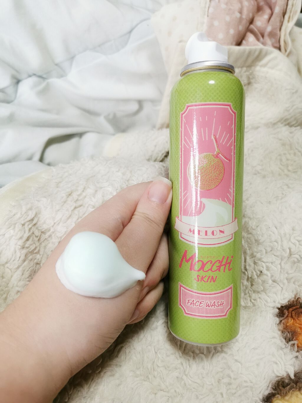 モッチスキン吸着泡洗顔FM(メロン)/MoccHi SKIN/泡洗顔を使ったクチコミ(2枚目)