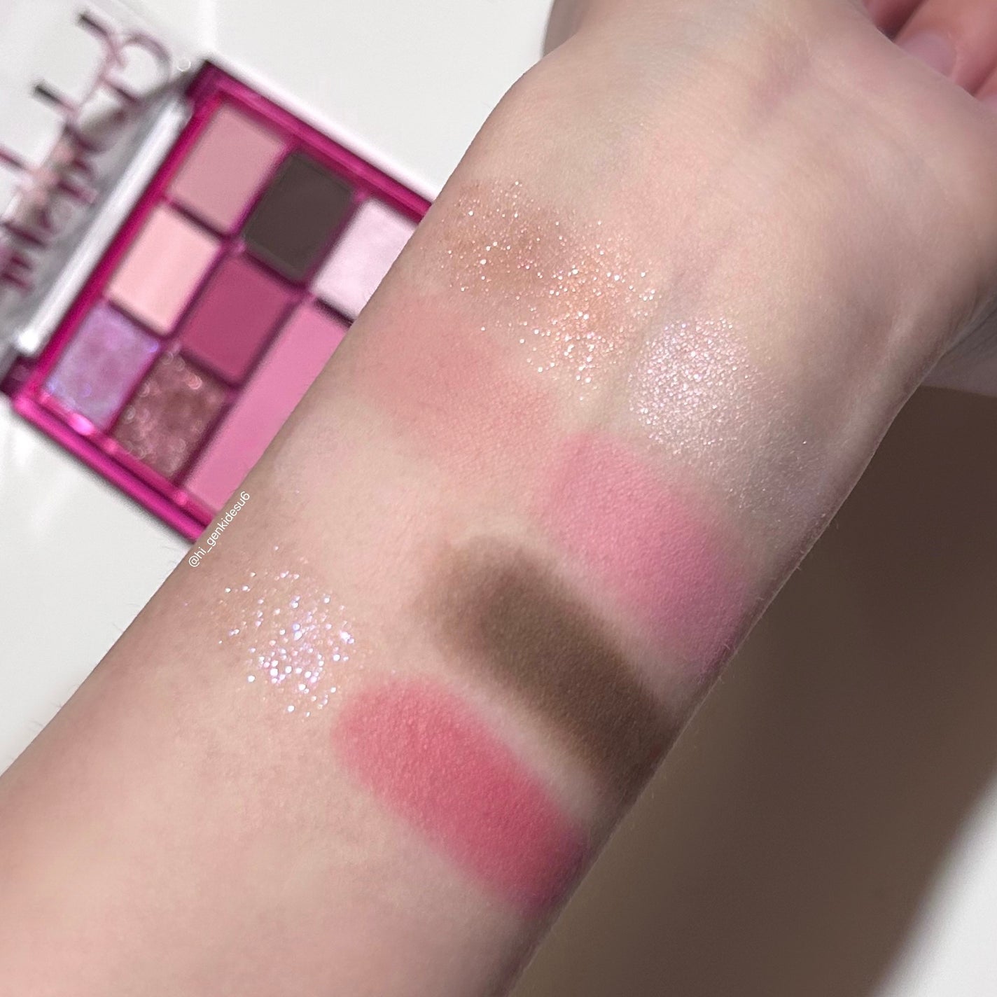 パーフェクトマルチアイズ/キャンメイク/アイシャドウパレットを使ったクチコミ(2枚目)