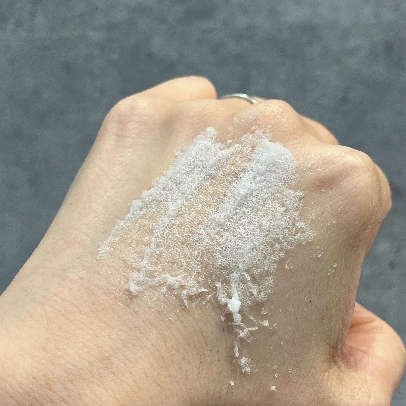 ボディスクラブ/médelle/ボディスクラブを使ったクチコミ(4枚目)