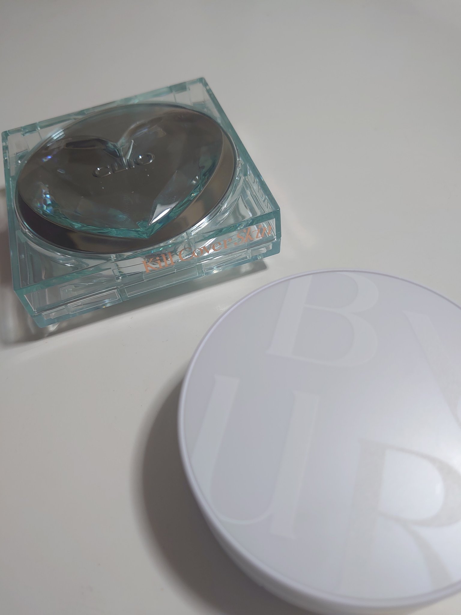 クリオ キル カバー スキン フィクサー クッション/CLIO/クッションファンデーションを使ったクチコミ（1枚目）