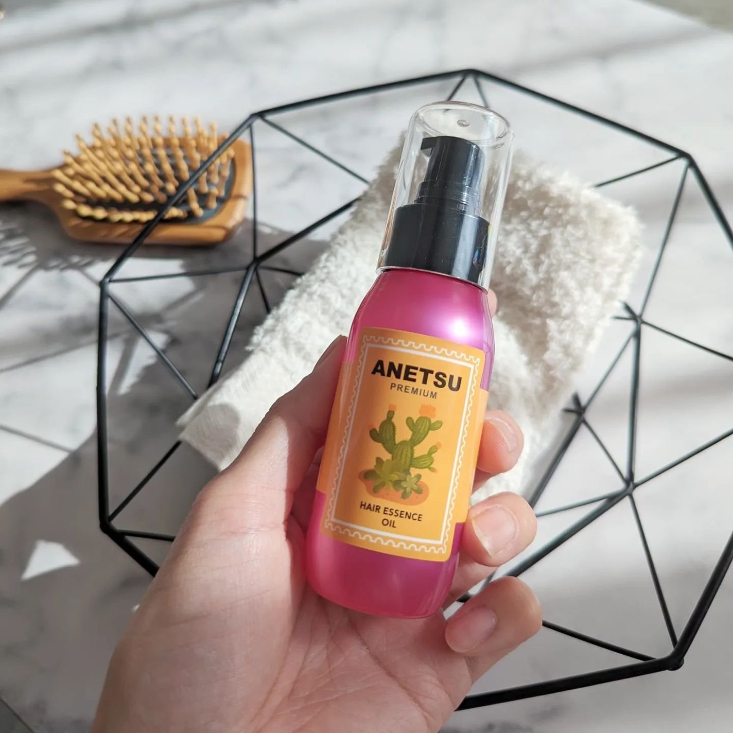 アネツプレミアムヘアエッセンス/ANETSU/ヘアオイルを使ったクチコミ(2枚目)