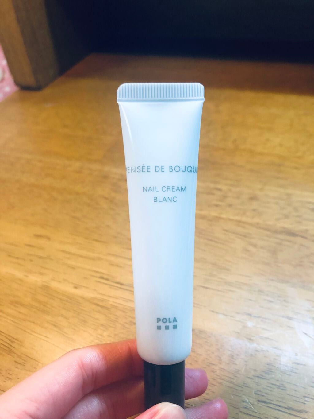 しろうさ on LIPS 「皆さんこんにちはー久しぶりです(*^^*)今回はPOLAのネイ..」(1枚目)