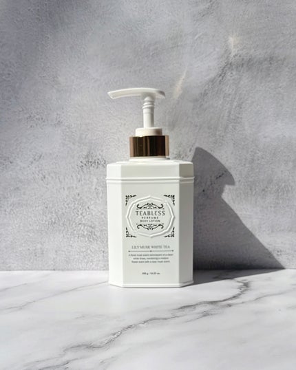 パフュームボディローション リリィムスクホワイトティー/TEABLESS/ボディローションを使ったクチコミ(2枚目)