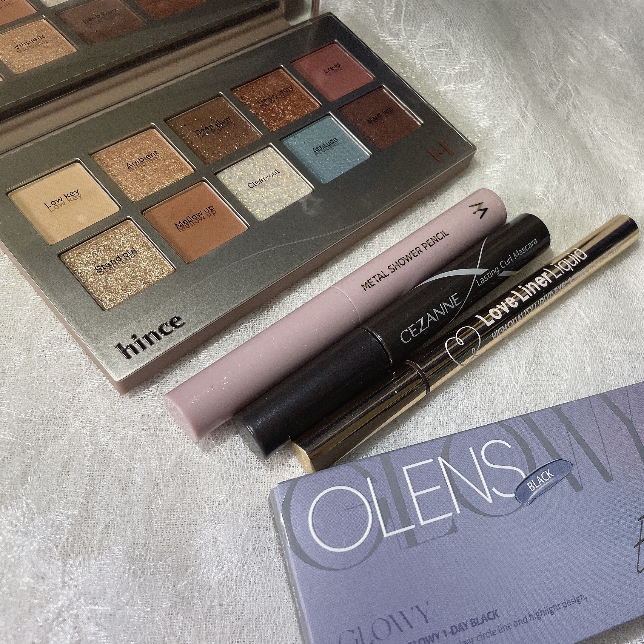 ニューデップスアイシャドウパレット/hince/アイシャドウパレットを使ったクチコミ（3枚目）