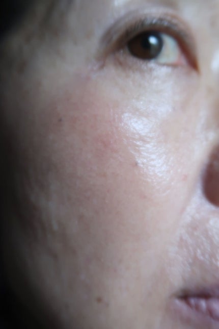 ミスクレオ on LIPS 「まずこちらの下地は、使用感がとってもいいです。テクスチャーも軽..」(4枚目)