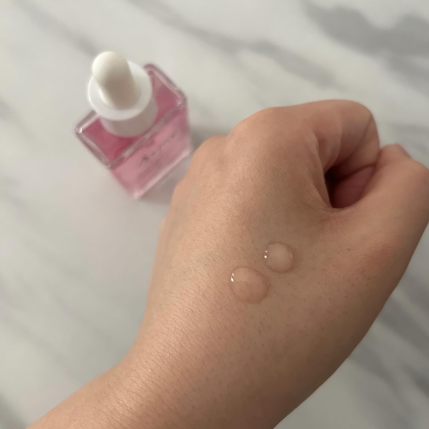 センシティブ ベースケアコンク/Asmy/美容液を使ったクチコミ（3枚目）