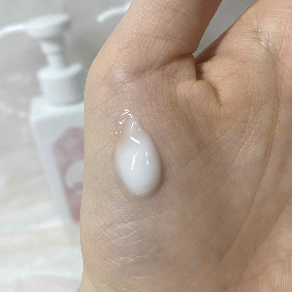 ビューティーボディミルク Fleur/More..Mi by momo/ボディミルクを使ったクチコミ（2枚目）