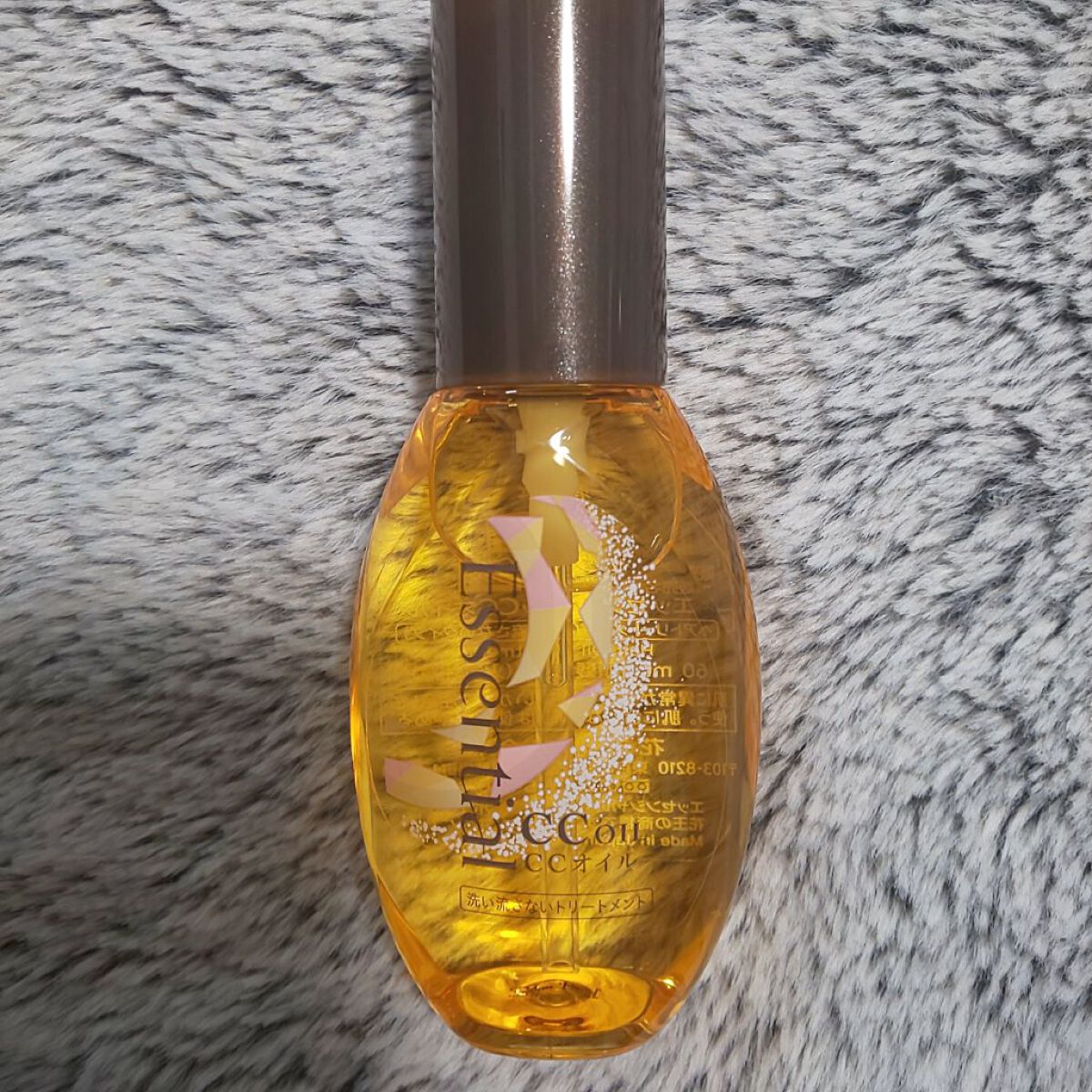 CCオイル/エッセンシャル/ヘアオイルを使ったクチコミ（3枚目）