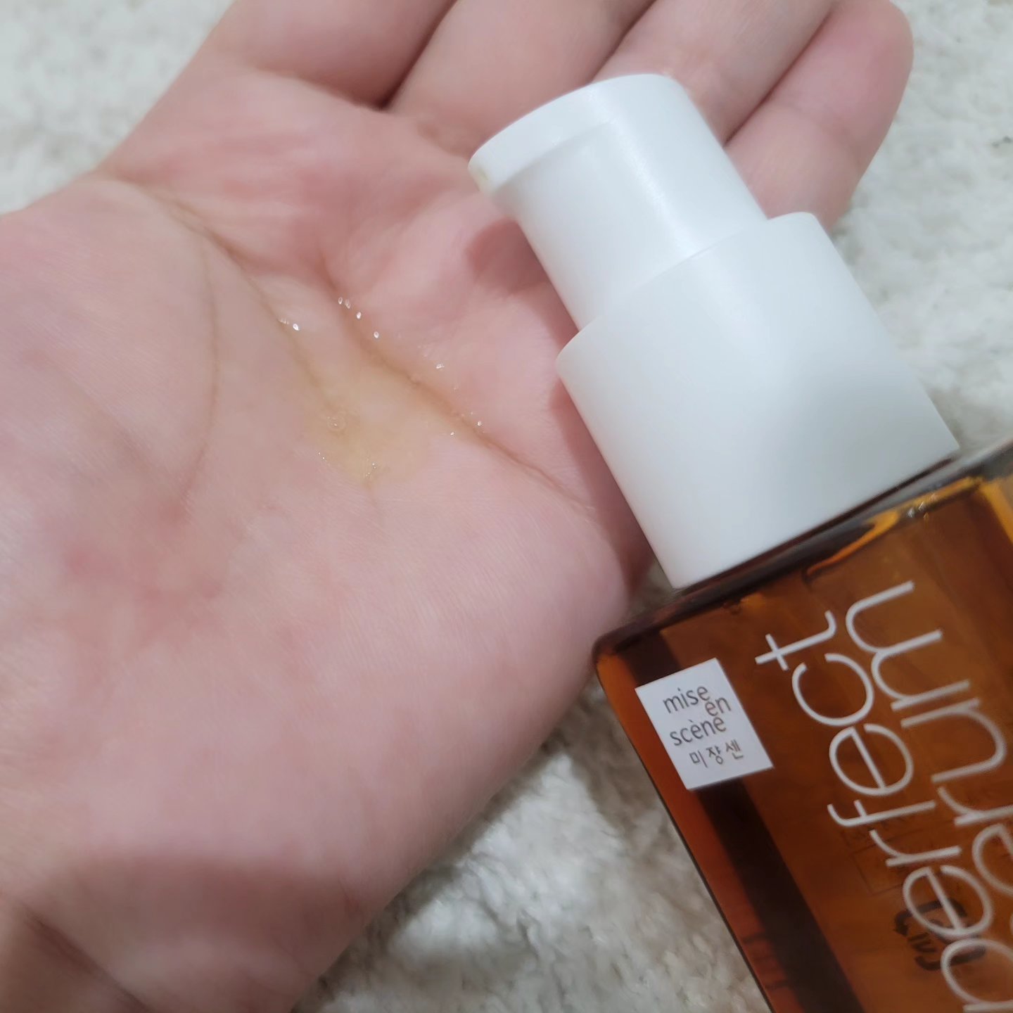  パーフェクトセラム オリジナルセラム/miseenscene/アウトバストリートメントを使ったクチコミ（3枚目）