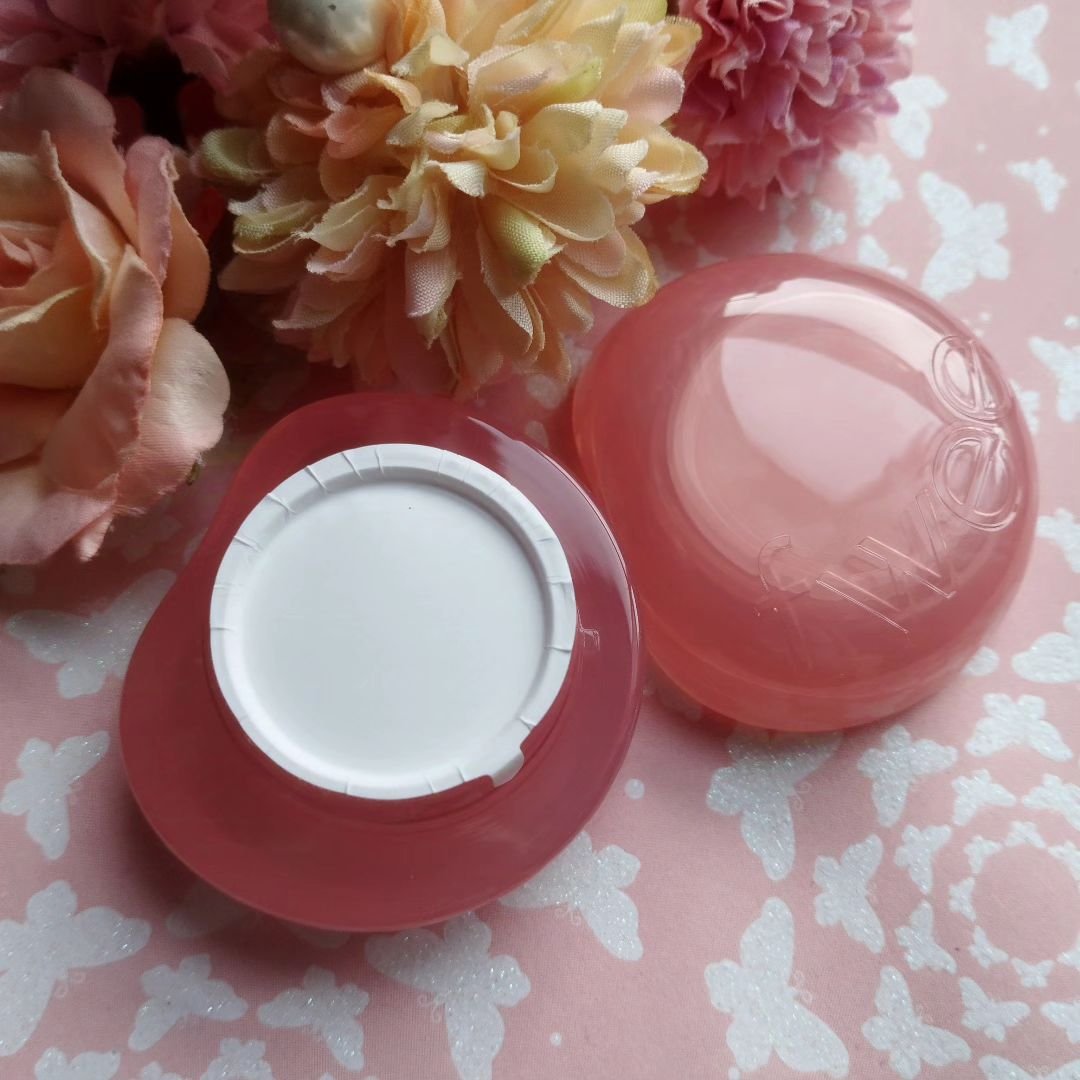 フィー リップアンドチーク グローイジェリーポット JN03 カスタード/fwee/リップグロスを使ったクチコミ（3枚目）