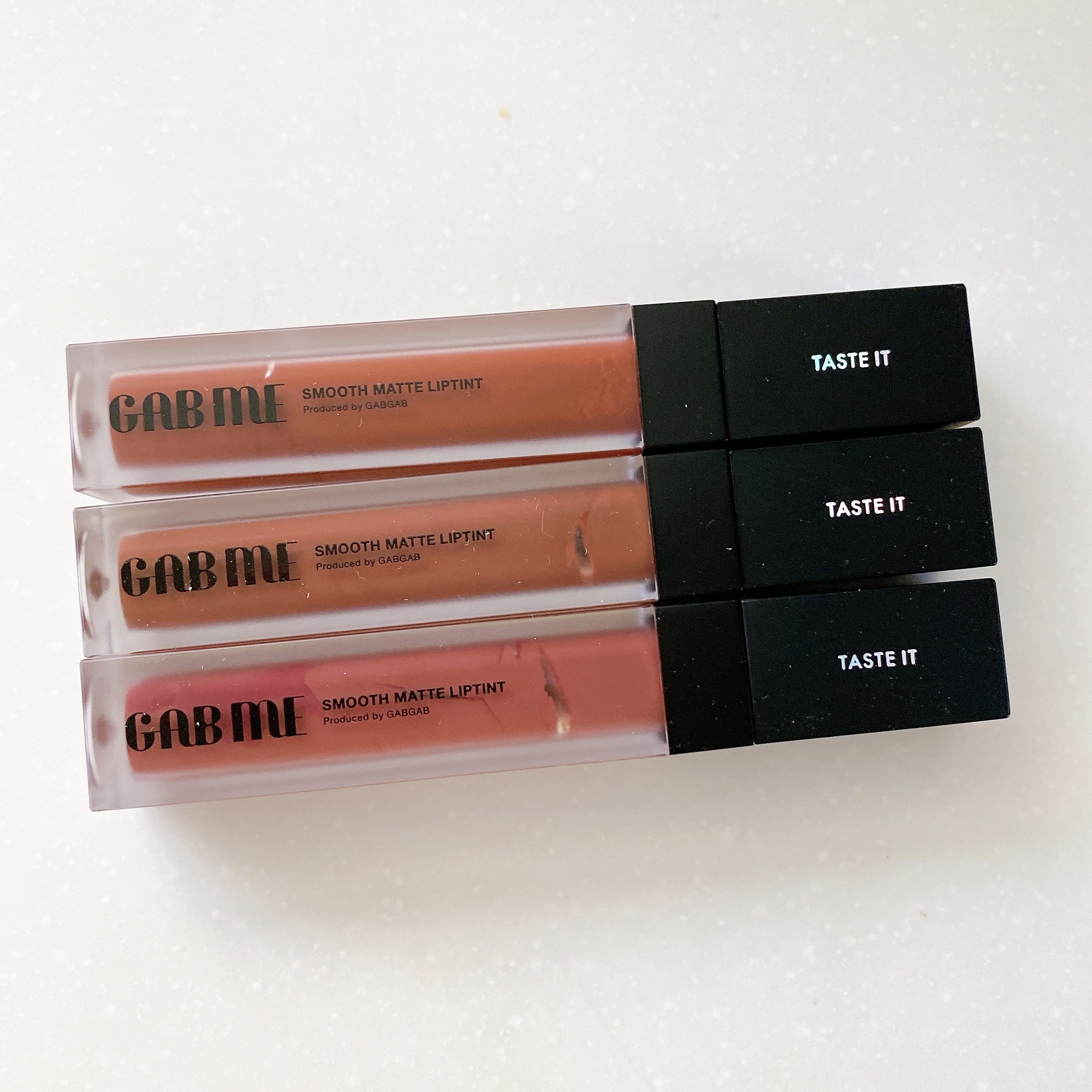 スムースマットリップティント 02 キャンディーバー (オレンジブラウン)/GAB ME/リップティントを使ったクチコミ（2枚目）