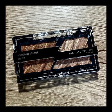 エレクトリックショックアイズ /KATE/アイシャドウパレットを使ったクチコミ(1枚目)