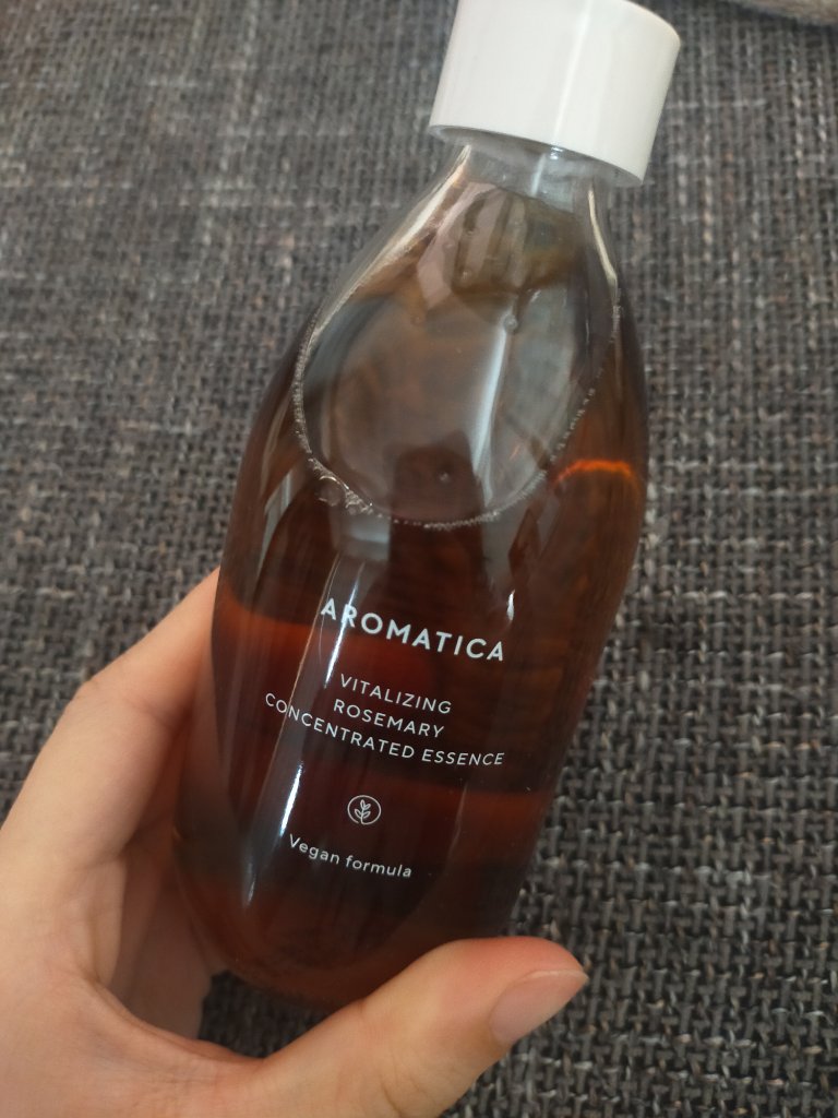 ローズマリーコンセントレイテッドエッセンス/AROMATICA/美容液を使ったクチコミ（1枚目）