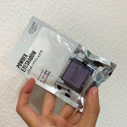 UR GLAM POWDER EYESHADOW/U R GLAM/単色アイシャドウを使ったクチコミ(1枚目)