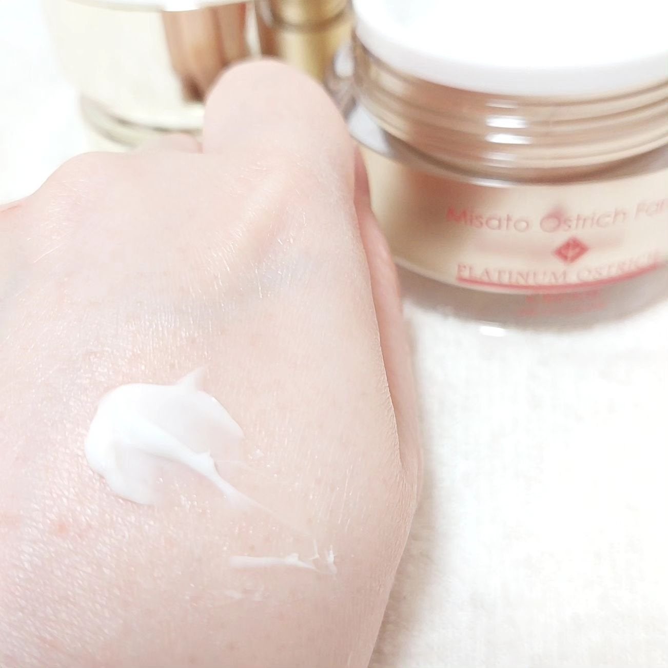 プラチナ&オーストリッチクリーム/美里オーストリッチファーム/フェイスクリームを使ったクチコミ(6枚目)