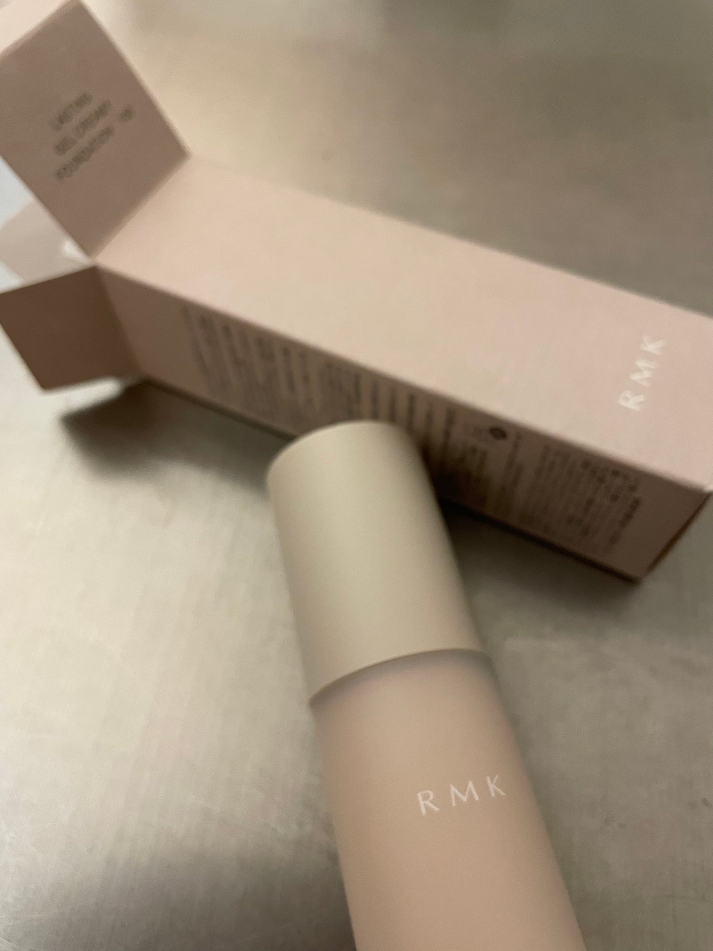 RMK ジェルクリーミィファンデーション/RMK/クリーム・エマルジョンファンデーションを使ったクチコミ(2枚目)