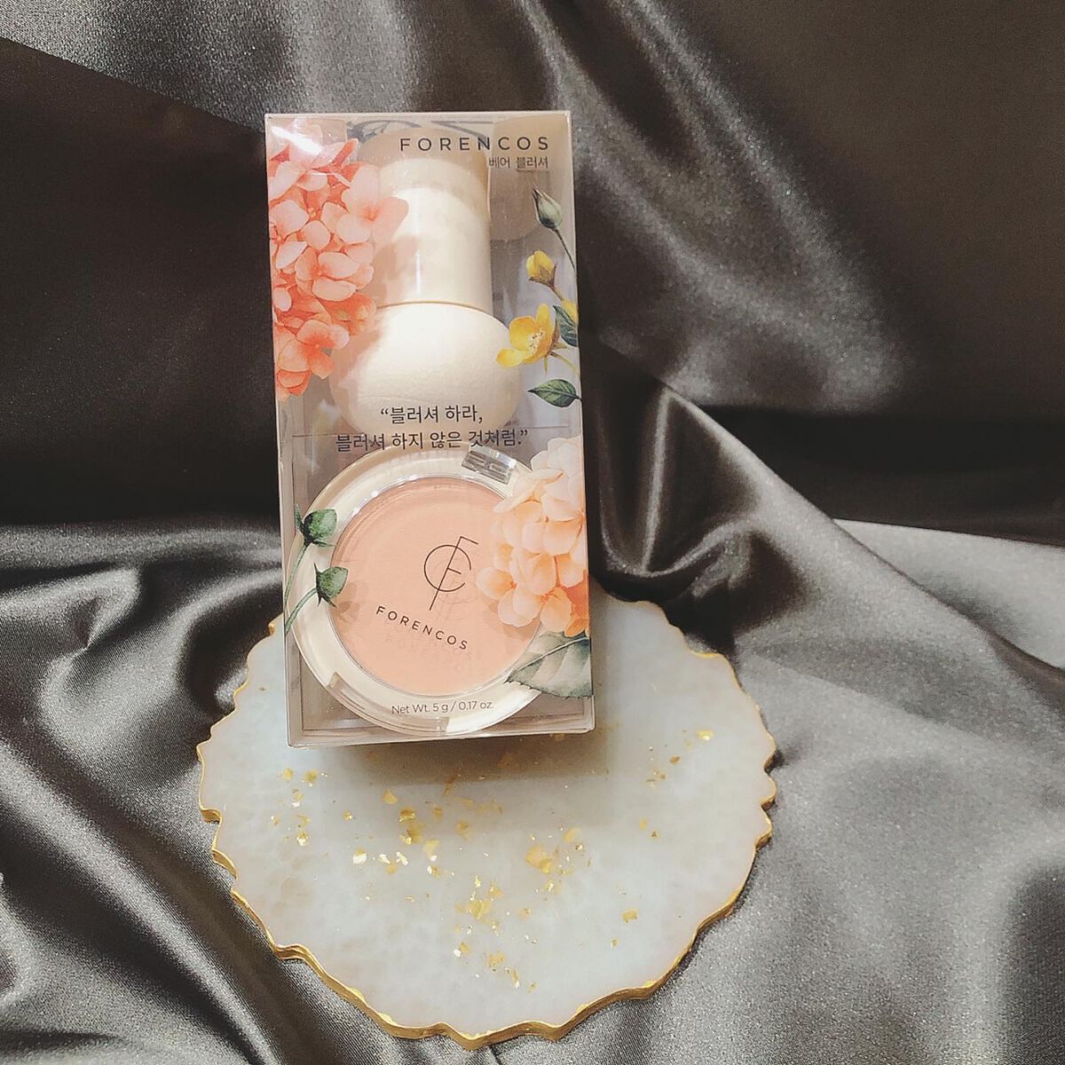 ベアブラッシャー パフ付き 02 オランジェ/フォレンコス/パウダーチークを使ったクチコミ（2枚目）