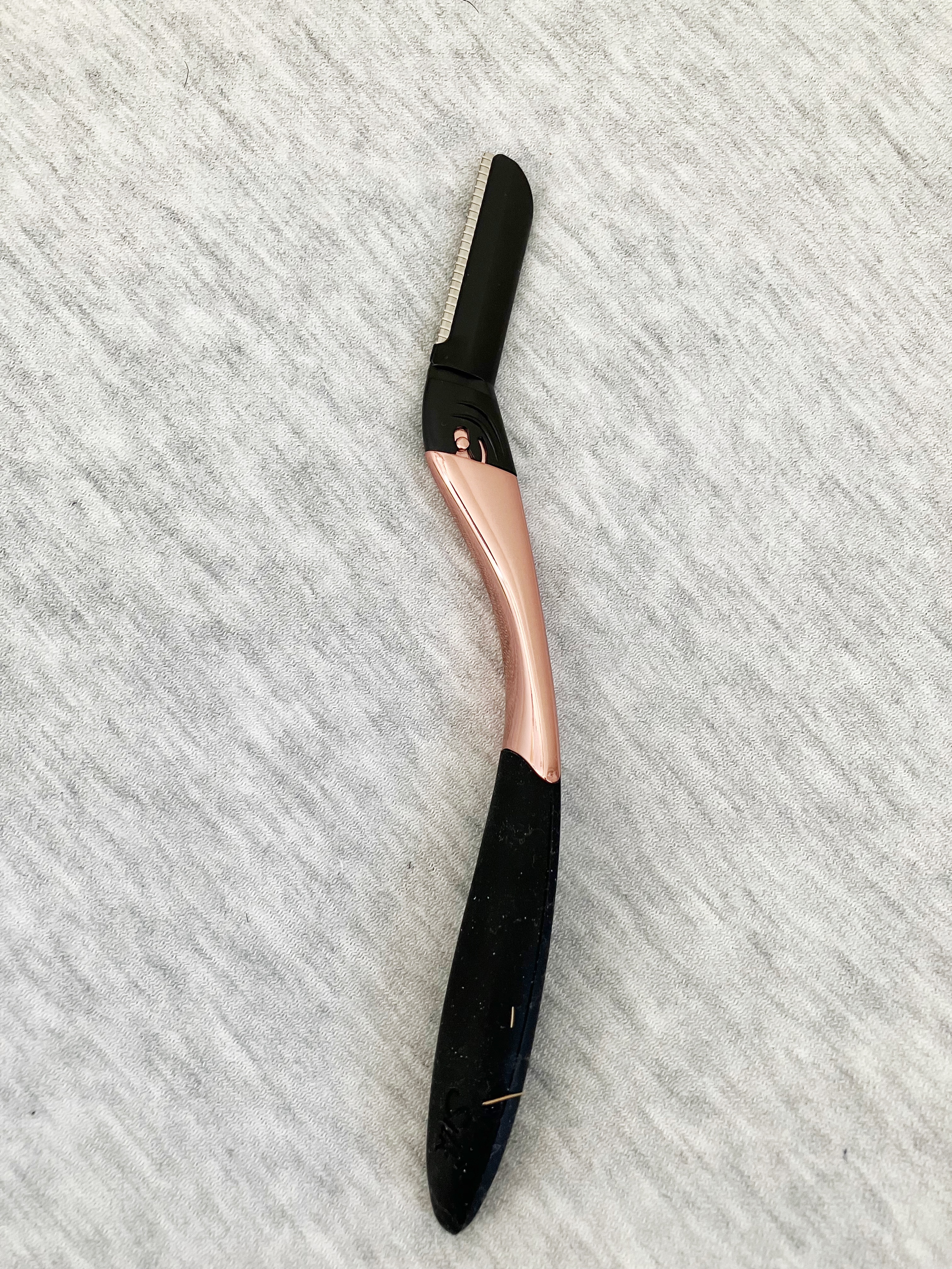 サロンプラス トーンアップ フェイススムーサー ホルダー（刃付き）/サロンプラス/シェーバーを使ったクチコミ（3枚目）