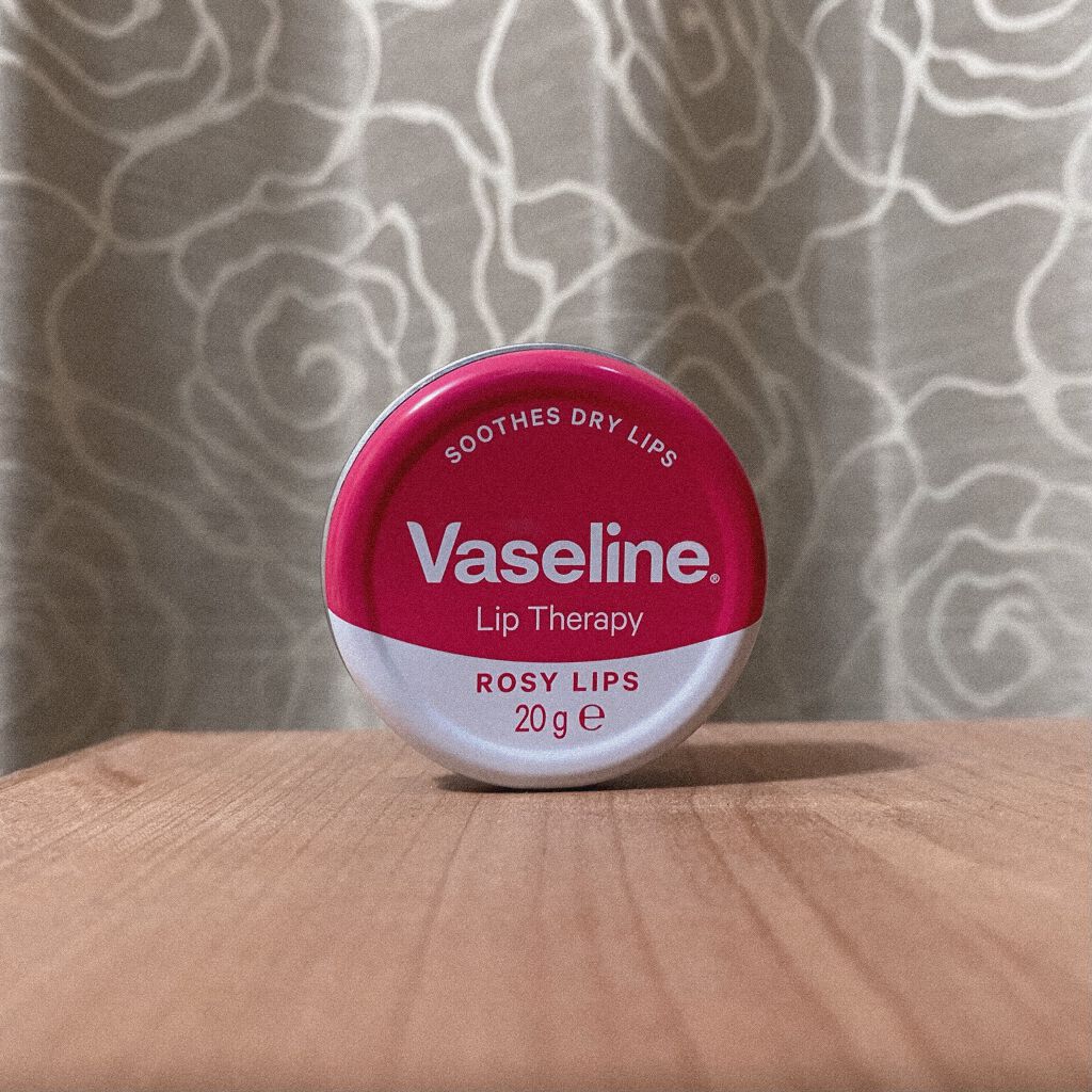 ヴァセリン リップ モイストシャイン オリジナル/ヴァセリン/リップバームを使ったクチコミ（1枚目）