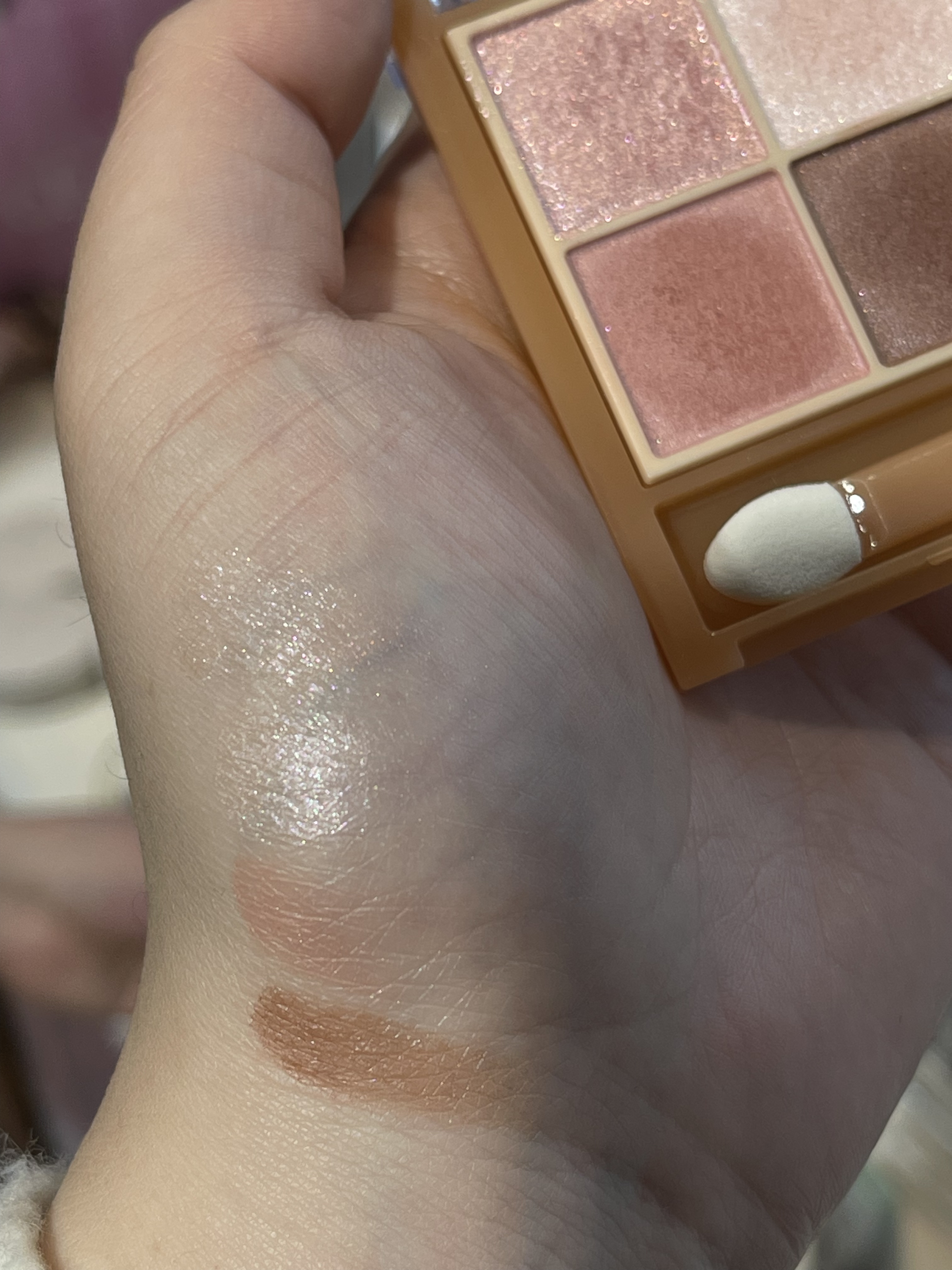 ベージュトーンアイシャドウ/CEZANNE/アイシャドウパレットを使ったクチコミ（1枚目）