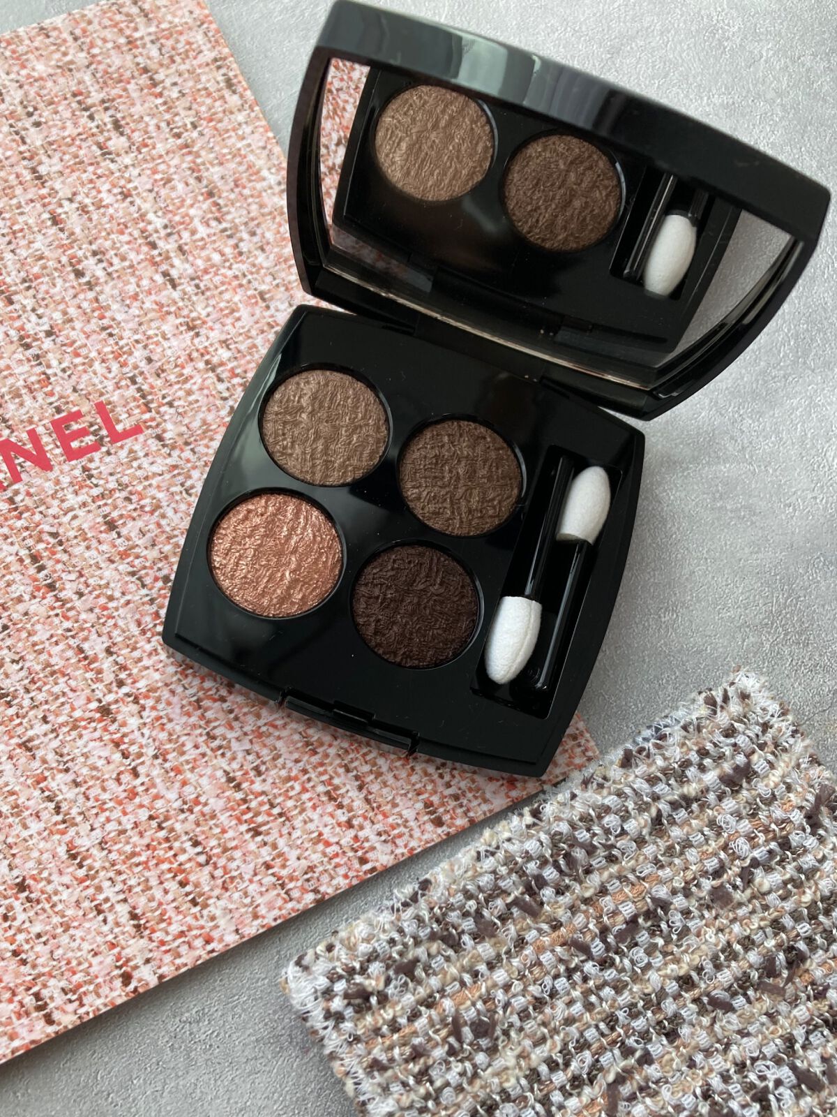 レ キャトル オンブル ツイード/CHANEL/アイシャドウパレットを使ったクチコミ(1枚目)