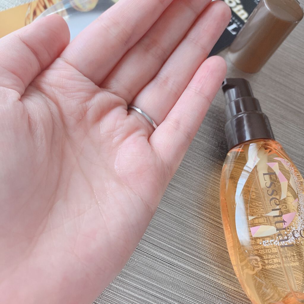 CCオイル/エッセンシャル/ヘアオイルを使ったクチコミ(2枚目)