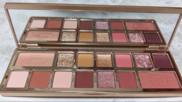 テディ ベア アイシャドウ パレット/Too Faced/アイシャドウパレットを使ったクチコミ（2枚目）