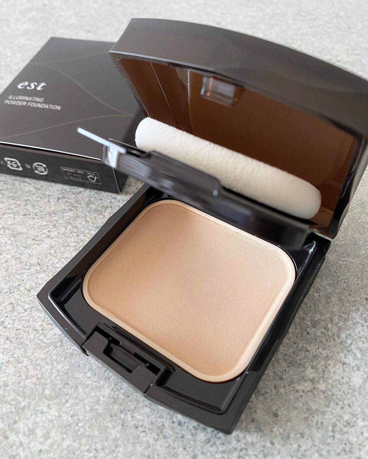 イルミネーティング パウダーファンデーション/est/パウダーファンデーションを使ったクチコミ(1枚目)