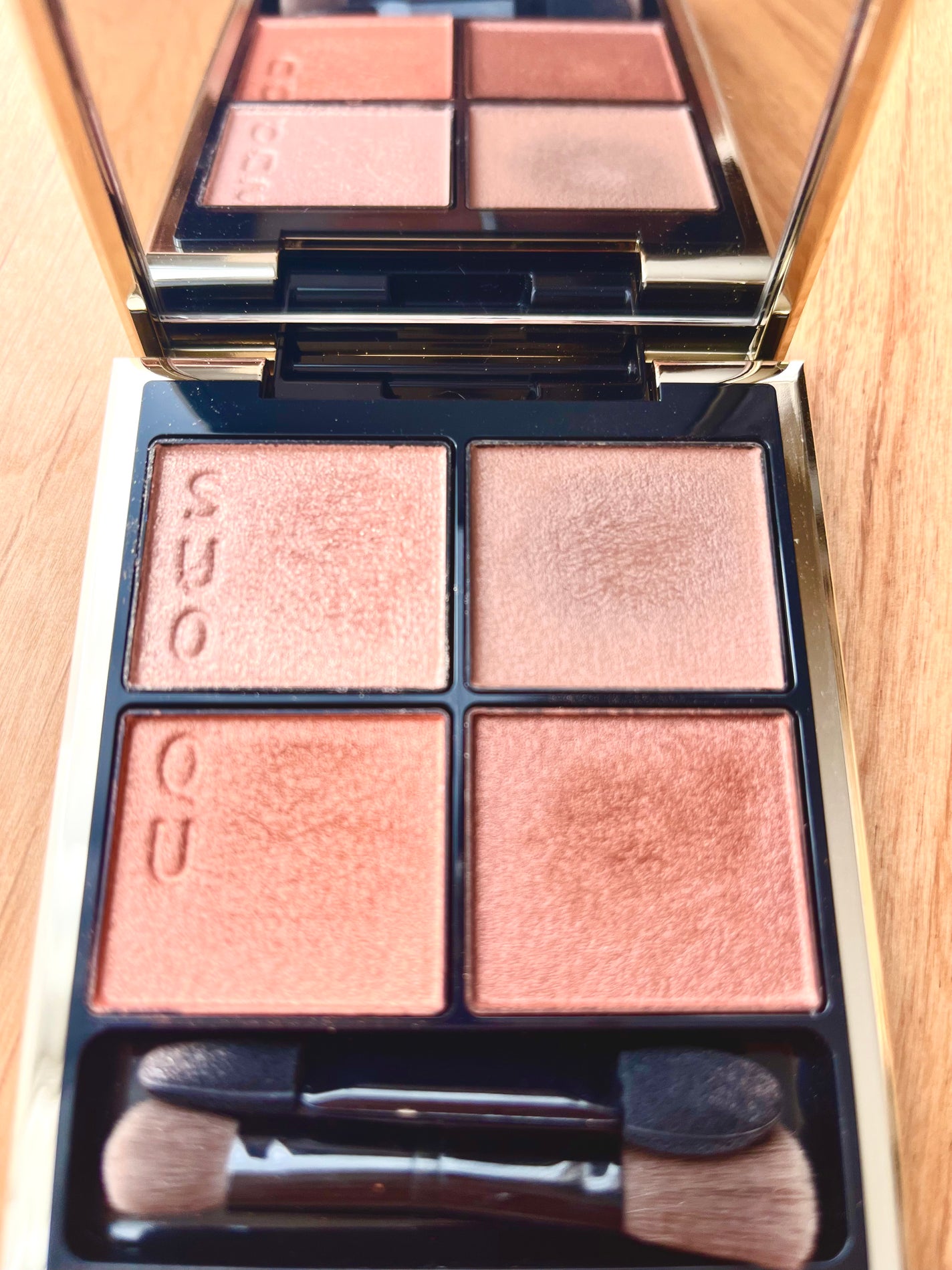 シグニチャー カラー アイズ/SUQQU/アイシャドウパレットを使ったクチコミ(2枚目)