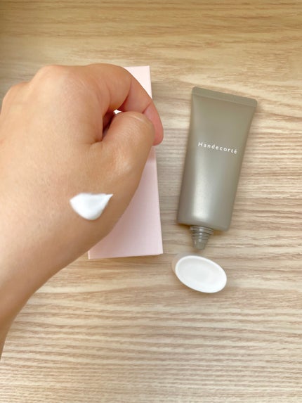 ハンデコルテ/キユートピア/ネック・デコルテケアを使ったクチコミ(2枚目)