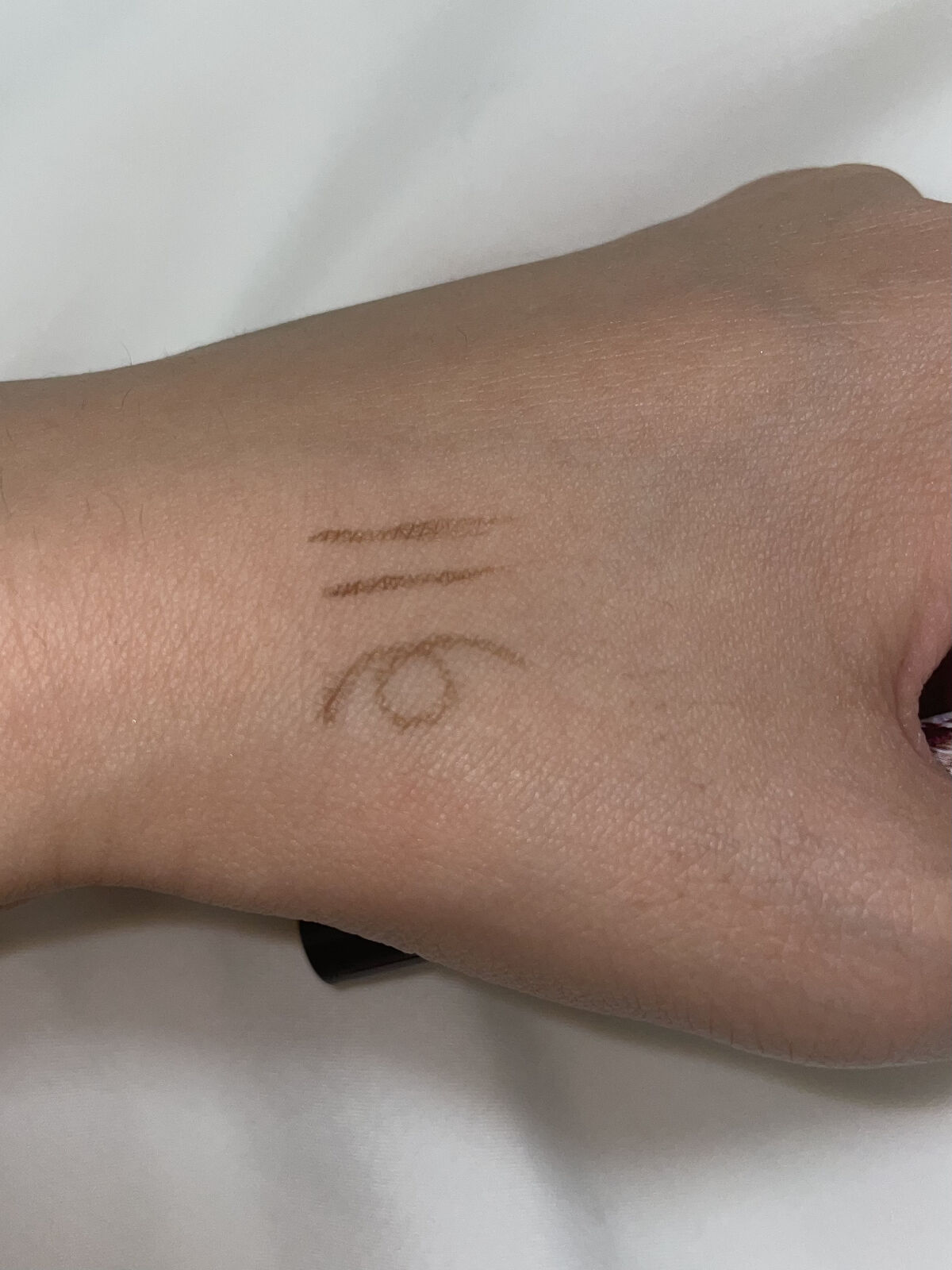 シアーペインティングライナー BR 透け感ブラウン/KATE/リキッドアイライナーを使ったクチコミ（2枚目）