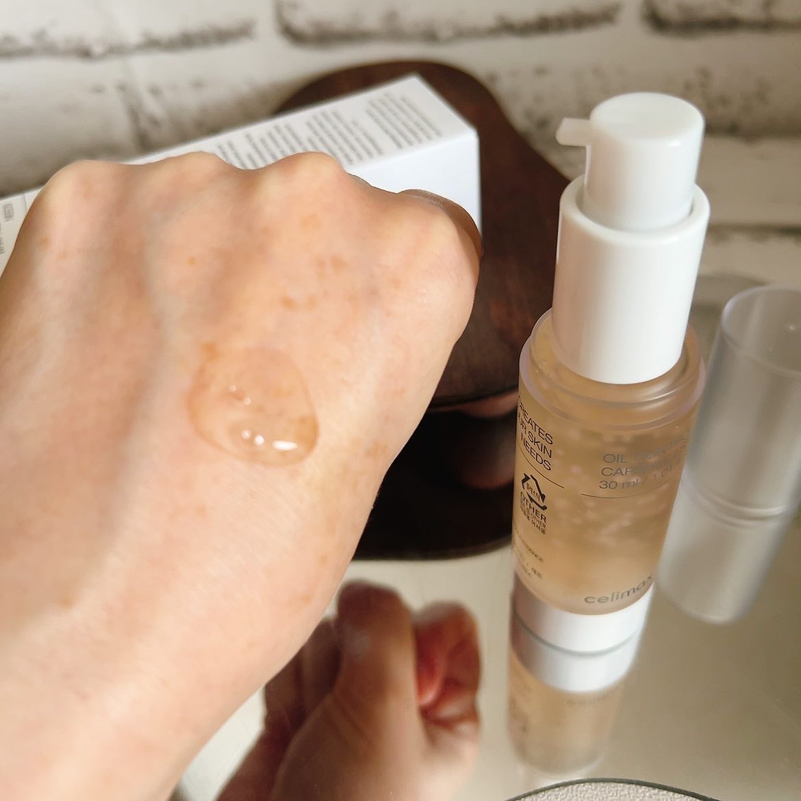 オイルコントロールカプセルエッセンス/celimax/美容液を使ったクチコミ(2枚目)
