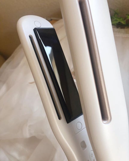 プリヴィレージュ シルクミラーストレート MHS-2410/mod's hair/ストレートアイロンを使ったクチコミ(4枚目)