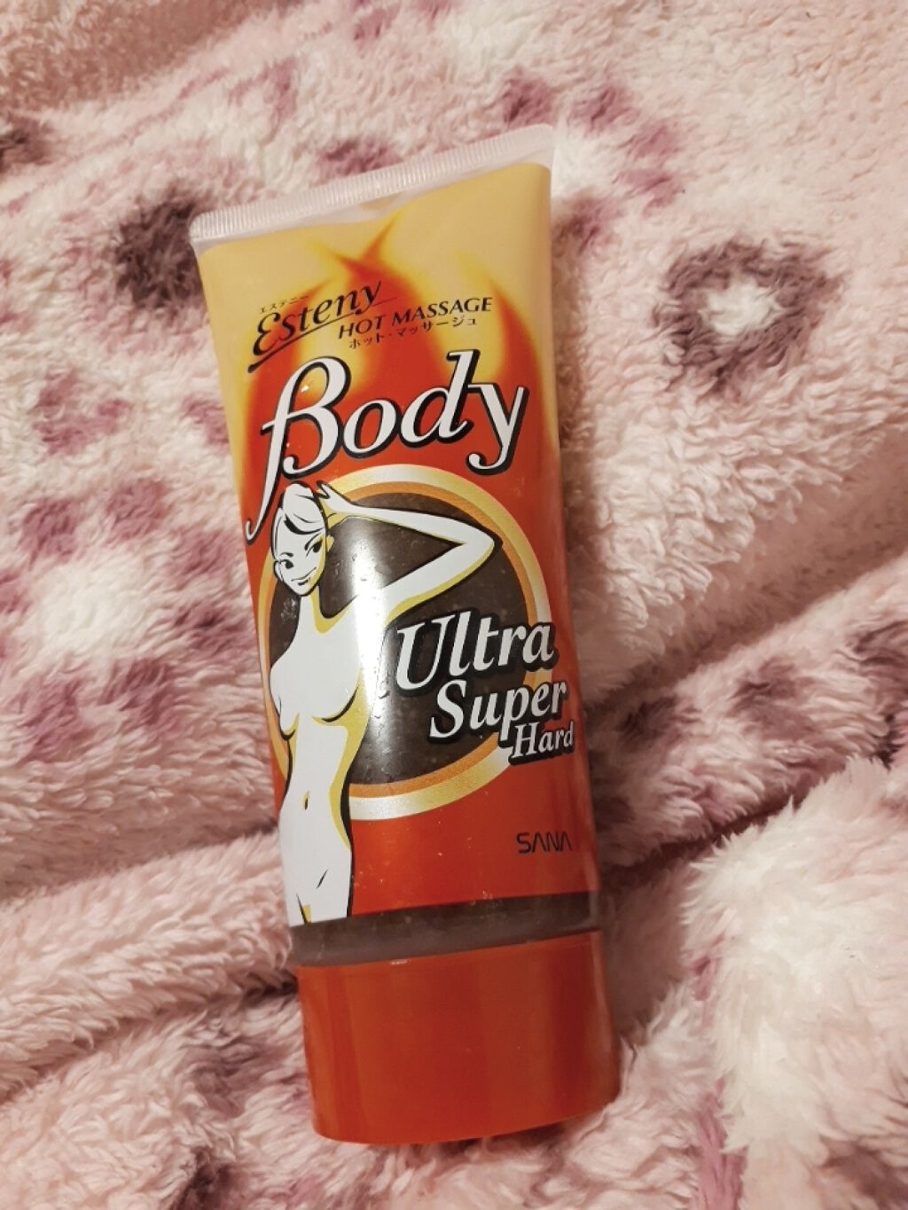 ホット・マッサージュ （ウルトラスーパーハード）/エステニー/ボディスクラブを使ったクチコミ（1枚目）