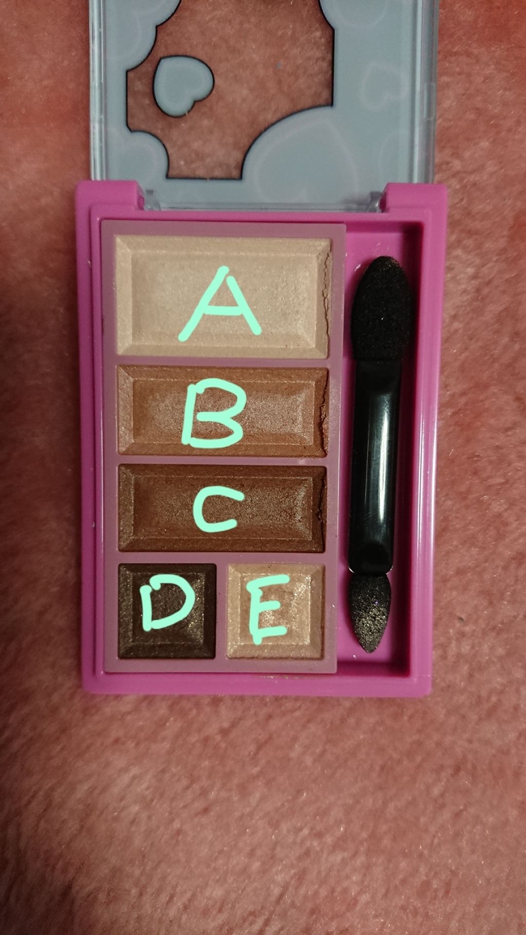 ショコラスウィート アイズ ソフトマット/リンメル ロンドン/アイシャドウパレットを使ったクチコミ（2枚目）