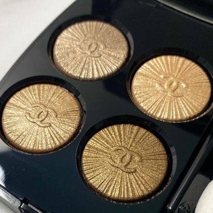 レ キャトル オンブル/CHANEL/アイシャドウパレットを使ったクチコミ(2枚目)