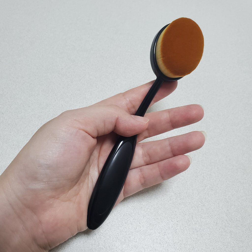 歯ブラシ型メイクブラシ/セリア/メイクブラシを使ったクチコミ（2枚目）