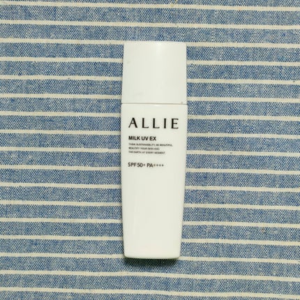 アリィー クロノビューティ ミルクUV EXのクチコミ「\💖私の推しの日焼け止め乳液をご紹介💖/
ということで、今回は、もう何度もリピしている、私の.....」(2枚目)