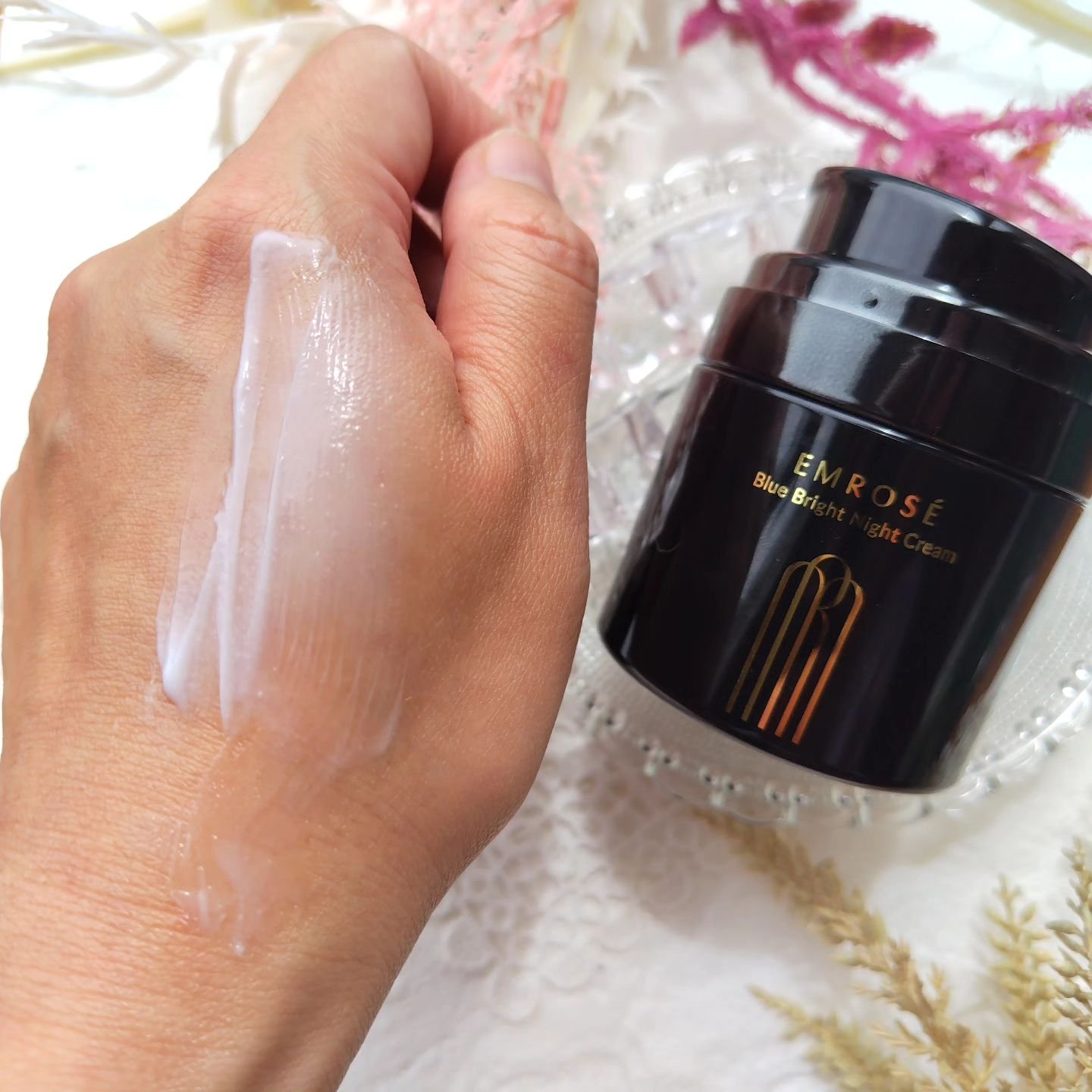 ブルーブライトナイトクリーム/EMROSÉ/フェイスクリームを使ったクチコミ（3枚目）