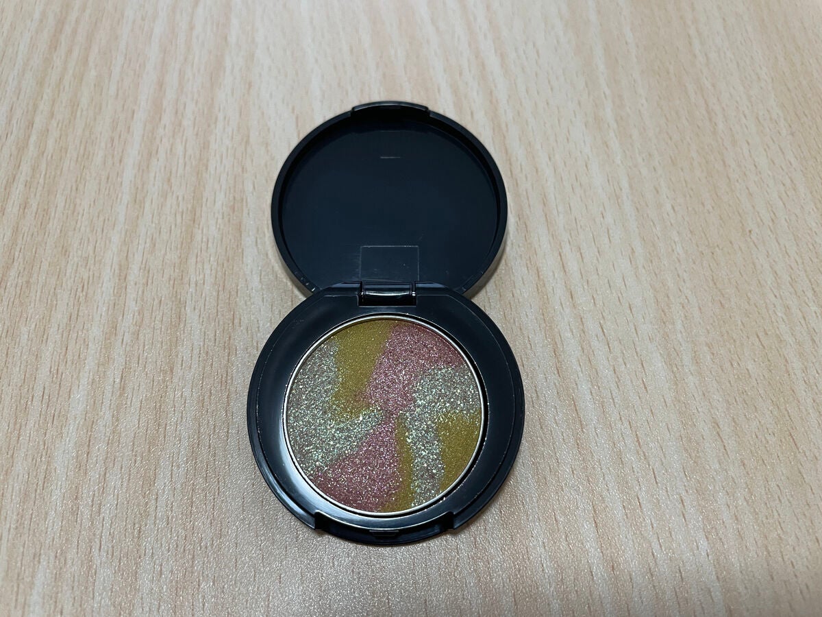 KATE 魂コレクション レアマーブルカラー/KATE/アイシャドウパレットを使ったクチコミ(3枚目)